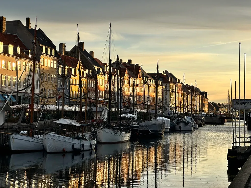 Copenhagen: First Day, Real City